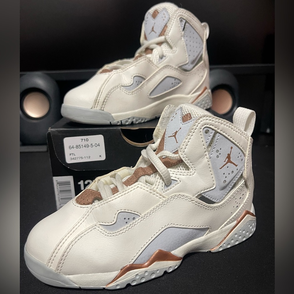 Toddler Jordan true flight